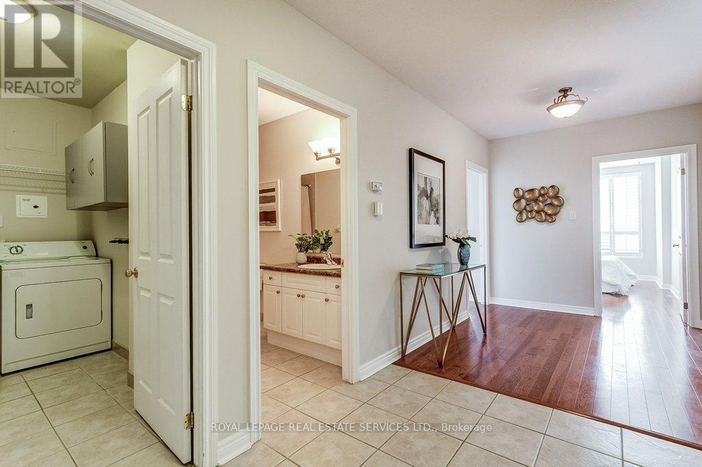903 - 1998 Ironstone Drive, Burlington, Ontario  L7L 7P7 - Photo 12 - W13480396