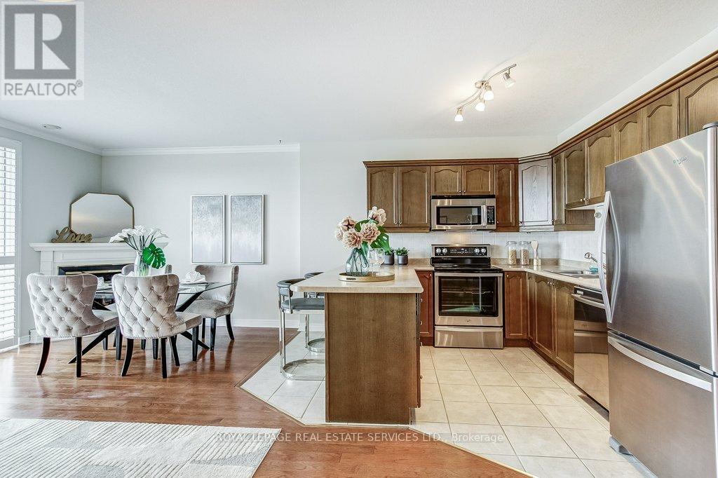 903 - 1998 Ironstone Drive, Burlington, Ontario  L7L 7P7 - Photo 17 - W13480396