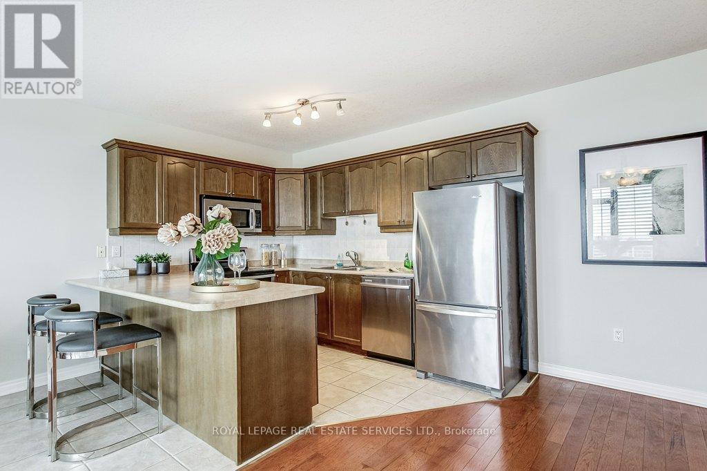 903 - 1998 Ironstone Drive, Burlington, Ontario  L7L 7P7 - Photo 21 - W13480396