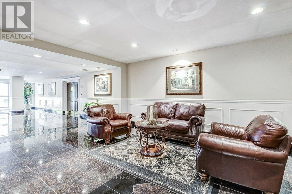 903 - 1998 Ironstone Drive, Burlington, Ontario  L7L 7P7 - Photo 7 - W13480396