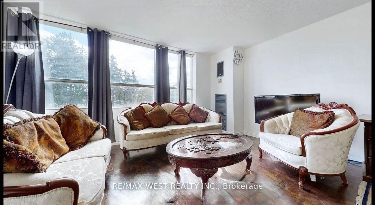 106 - 40 Panorama Court, Toronto, Ontario  M9V 4M1 - Photo 5 - W13480448