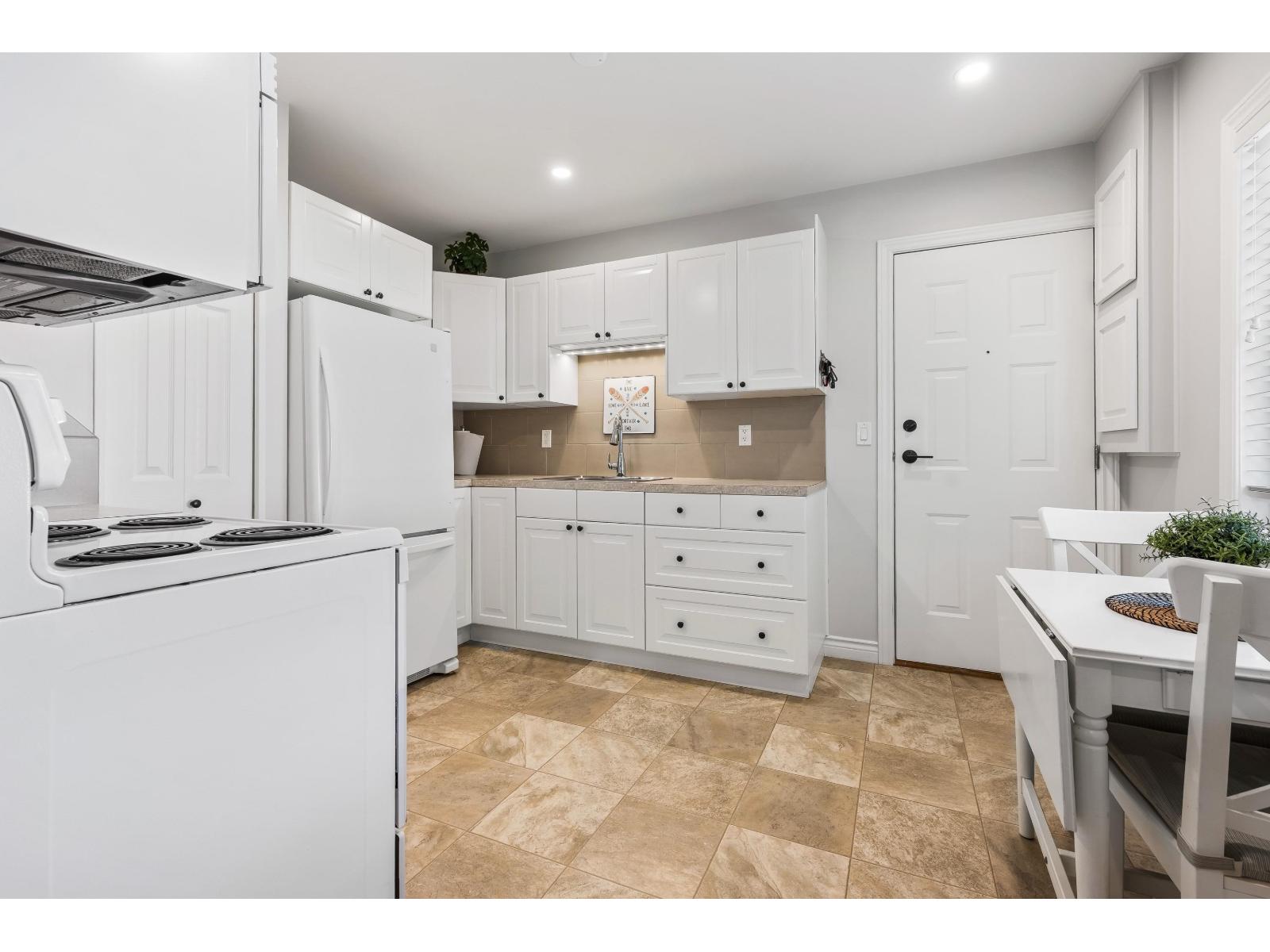 361 Pine Street, Cultus Lake North, Cultus Lake, British Columbia  V2R 4Y9 - Photo 11 - R3138582