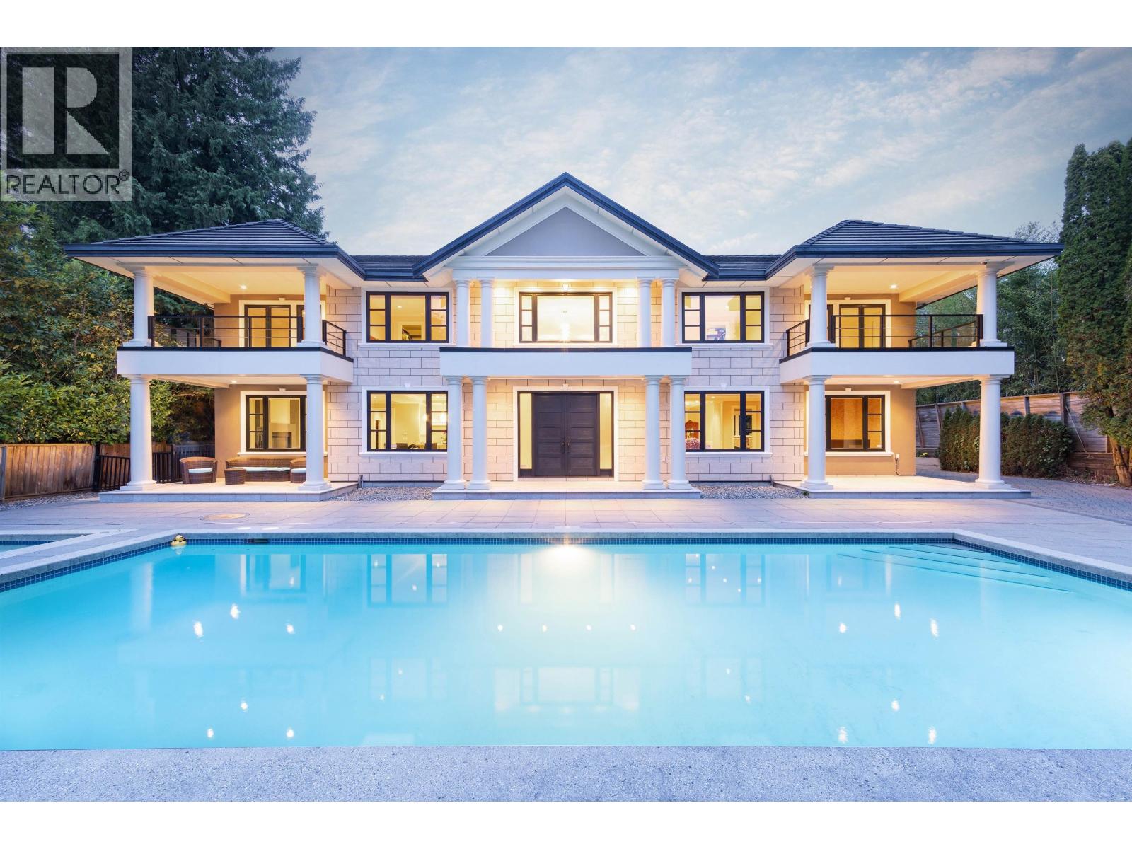607 GLENMAROON ROAD, West Vancouver, British Columbia