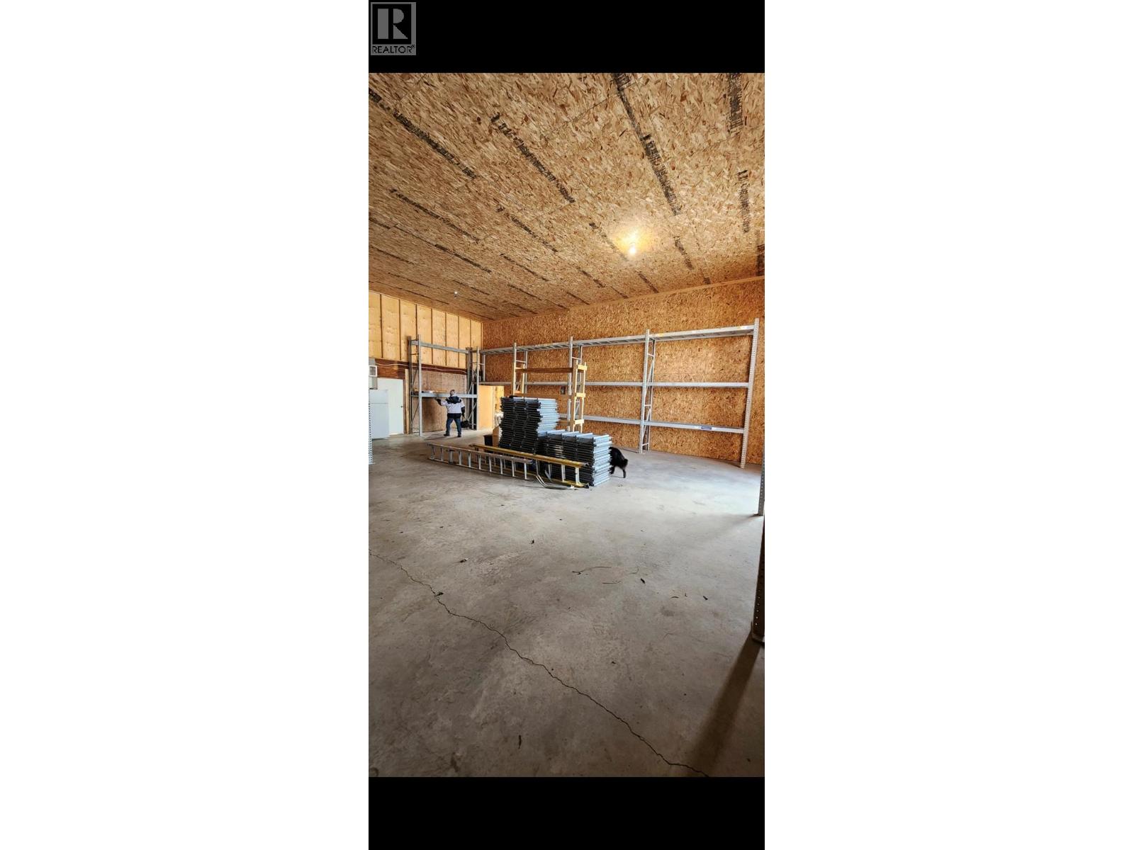 4420 Schubert Road, Spallumcheen, British Columbia  V0E 1B4 - Photo 45 - 10391978