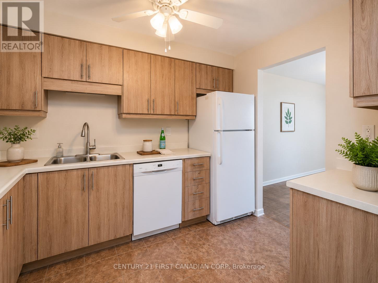 1901 - 363 Colborne Street, London East, Ontario  N6B 3N3 - Photo 6 - X13480726