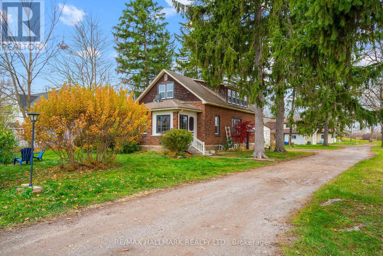 231 Point Abino Road S, Fort Erie, Ontario  L0S 1N0 - Photo 1 - X13480362