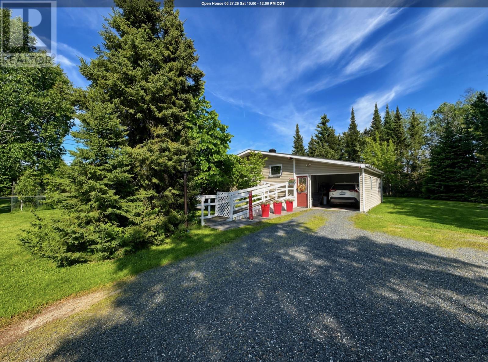 695 Airport Road S, Kenora, Ontario