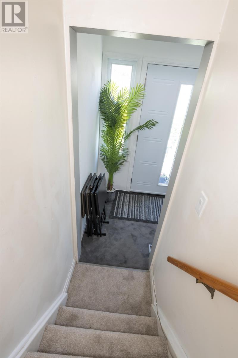 505 Oliver Rd, Thunder Bay, Ontario  P7B 2G9 - Photo 12 - TB2601646