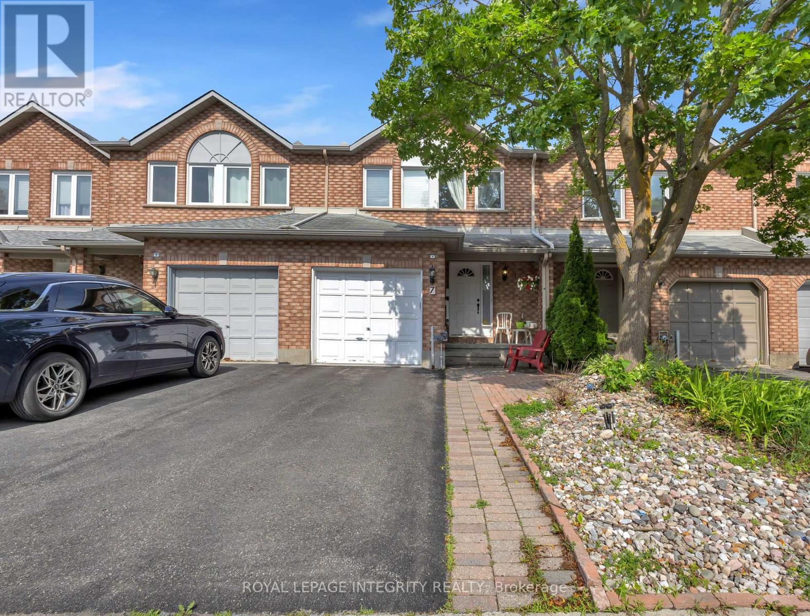 7 WESTPOINTE CRESCENT, Ottawa, Ontario
