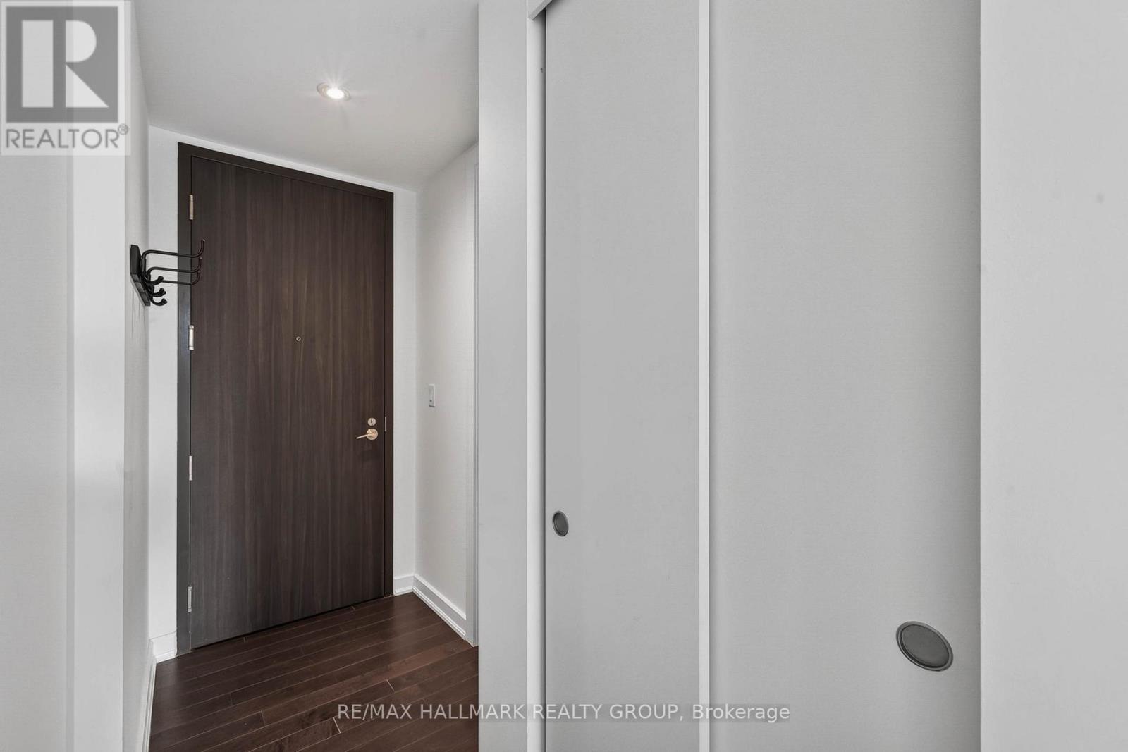 407 - 300 Lisgar Street, Ottawa, Ontario  K2P 0E2 - Photo 3 - X13480780