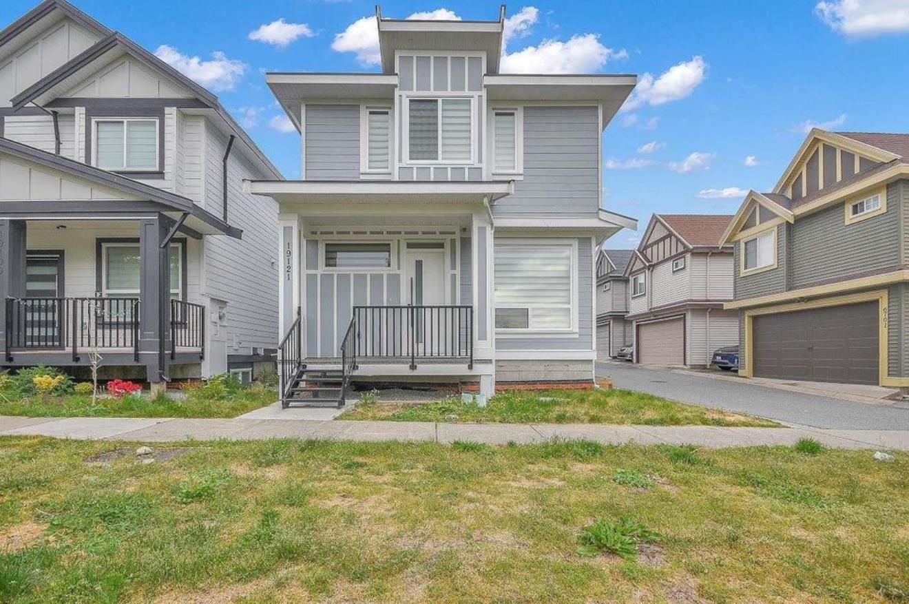 19121 67 AVENUE, Surrey, British Columbia