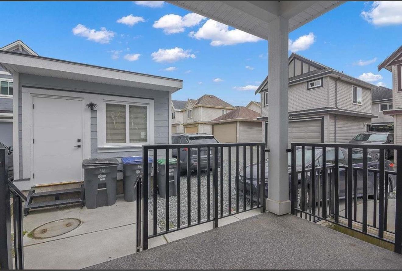 Listing image 20