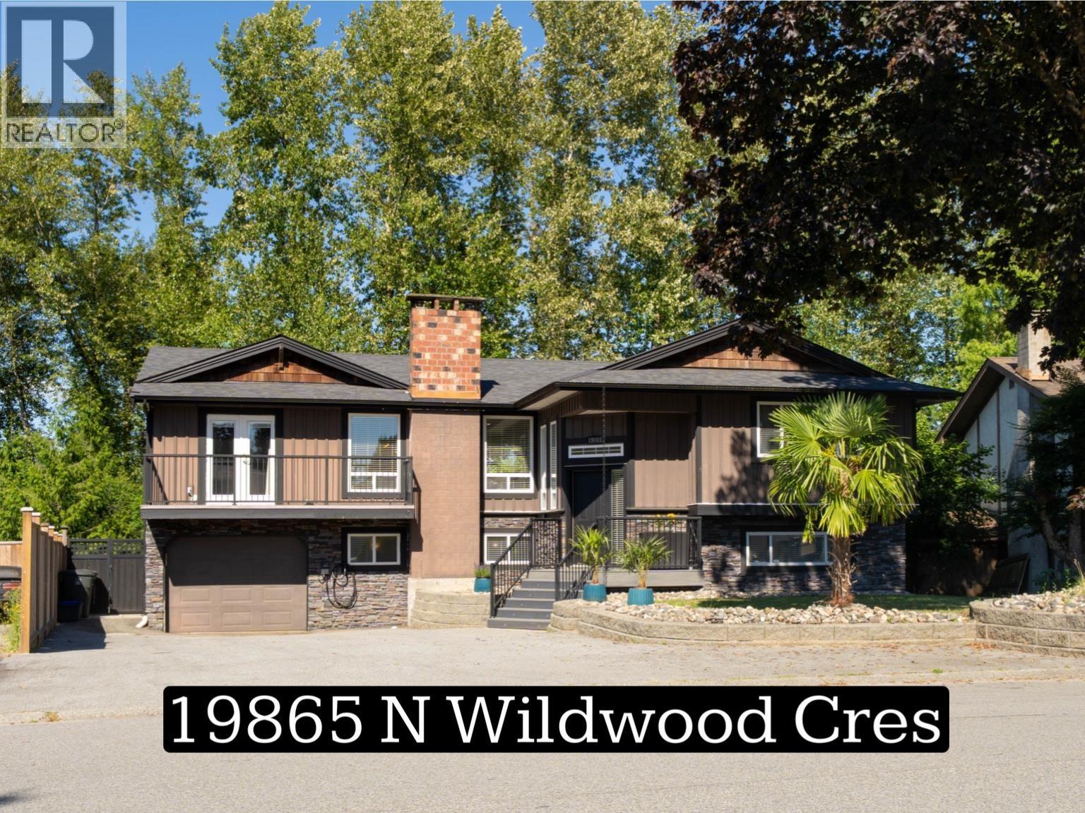 19865 N WILDWOOD CRESCENT, Pitt Meadows, British Columbia