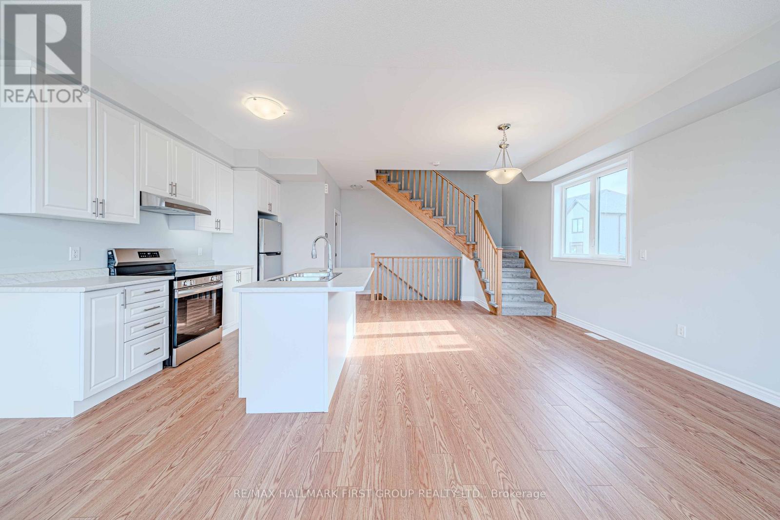 1220 Greentree Path, Oshawa, Ontario  L1L 0X1 - Photo 12 - E13480782