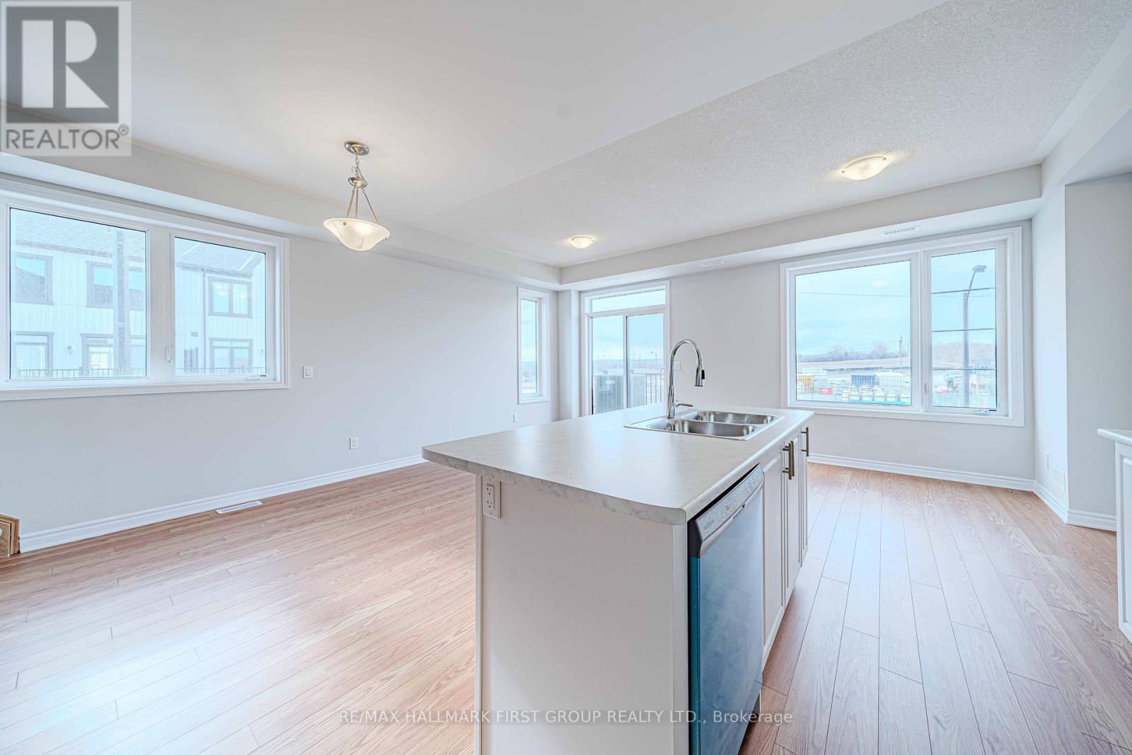 1220 Greentree Path, Oshawa, Ontario  L1L 0X1 - Photo 16 - E13480782