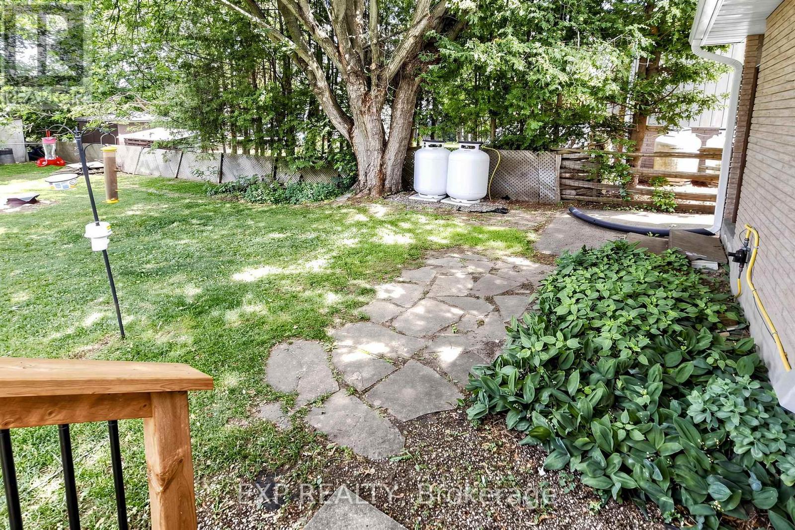 10384 Ravenshoe Road, Georgina, Ontario  L9P 1R2 - Photo 30 - N13085040