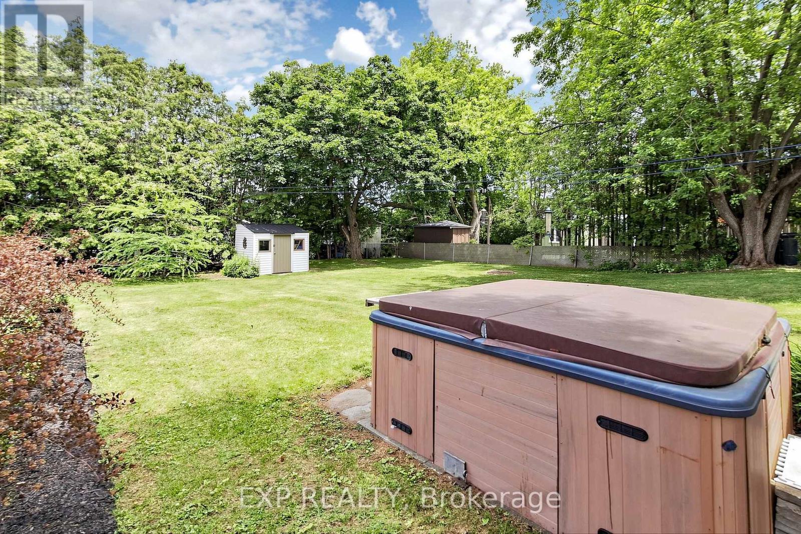 10384 Ravenshoe Road, Georgina, Ontario  L9P 1R2 - Photo 31 - N13085040