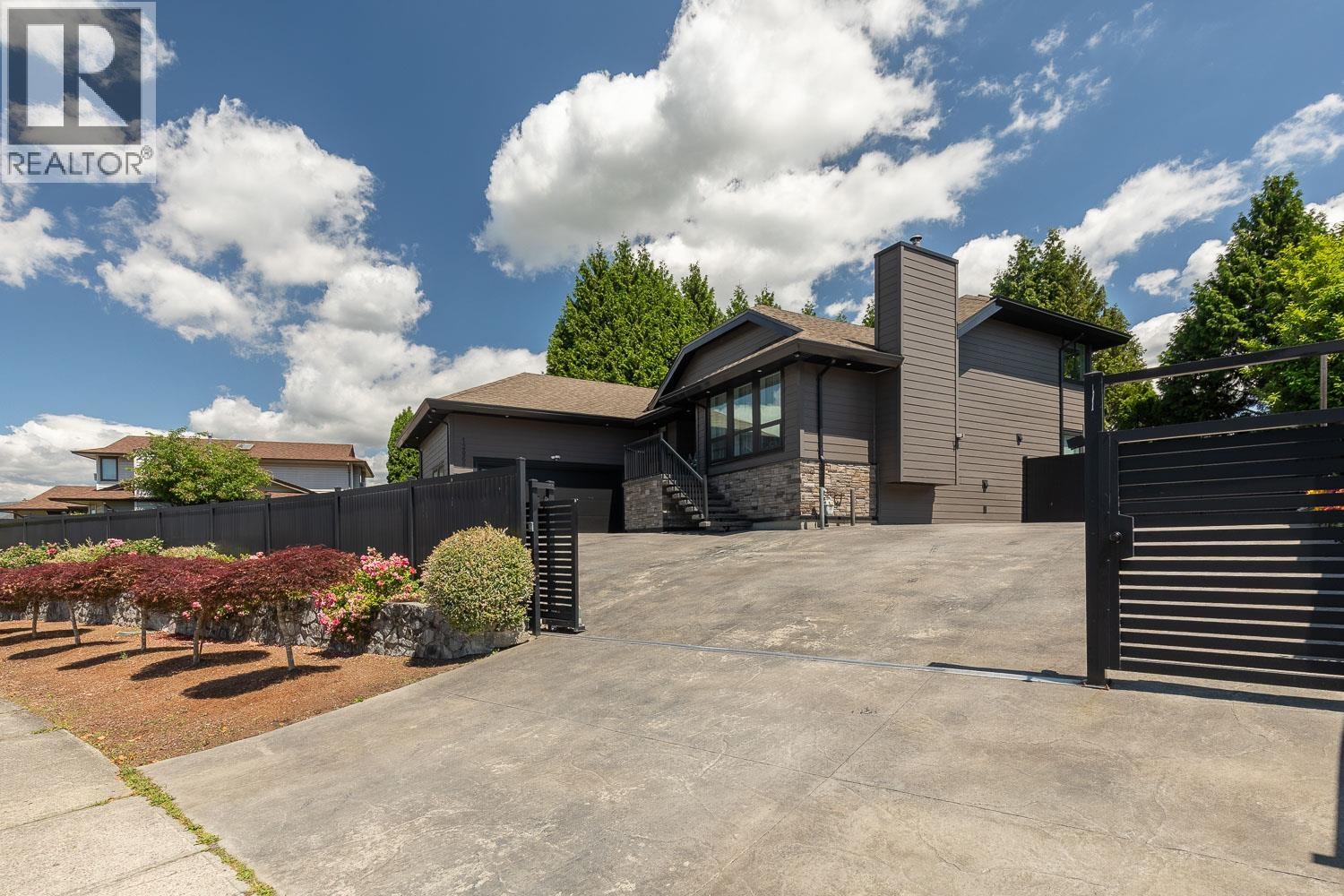 12060 202 STREET, Maple Ridge, British Columbia
