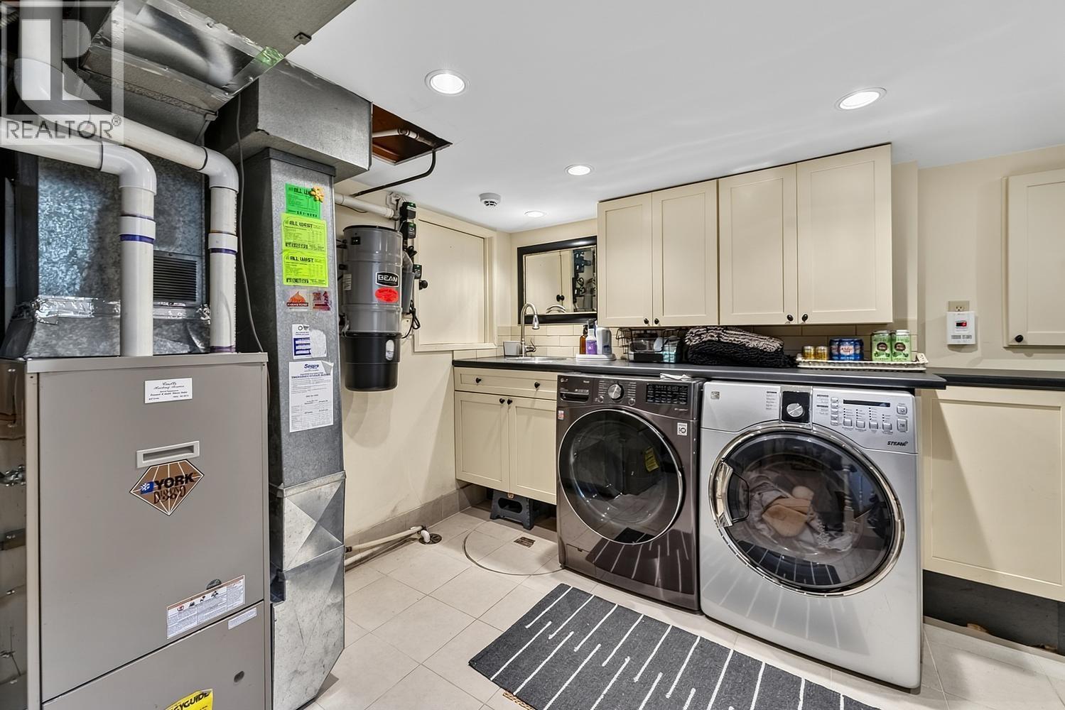 2989 W 40th Avenue, Vancouver, British Columbia  V6N 3B3 - Photo 31 - R3139014