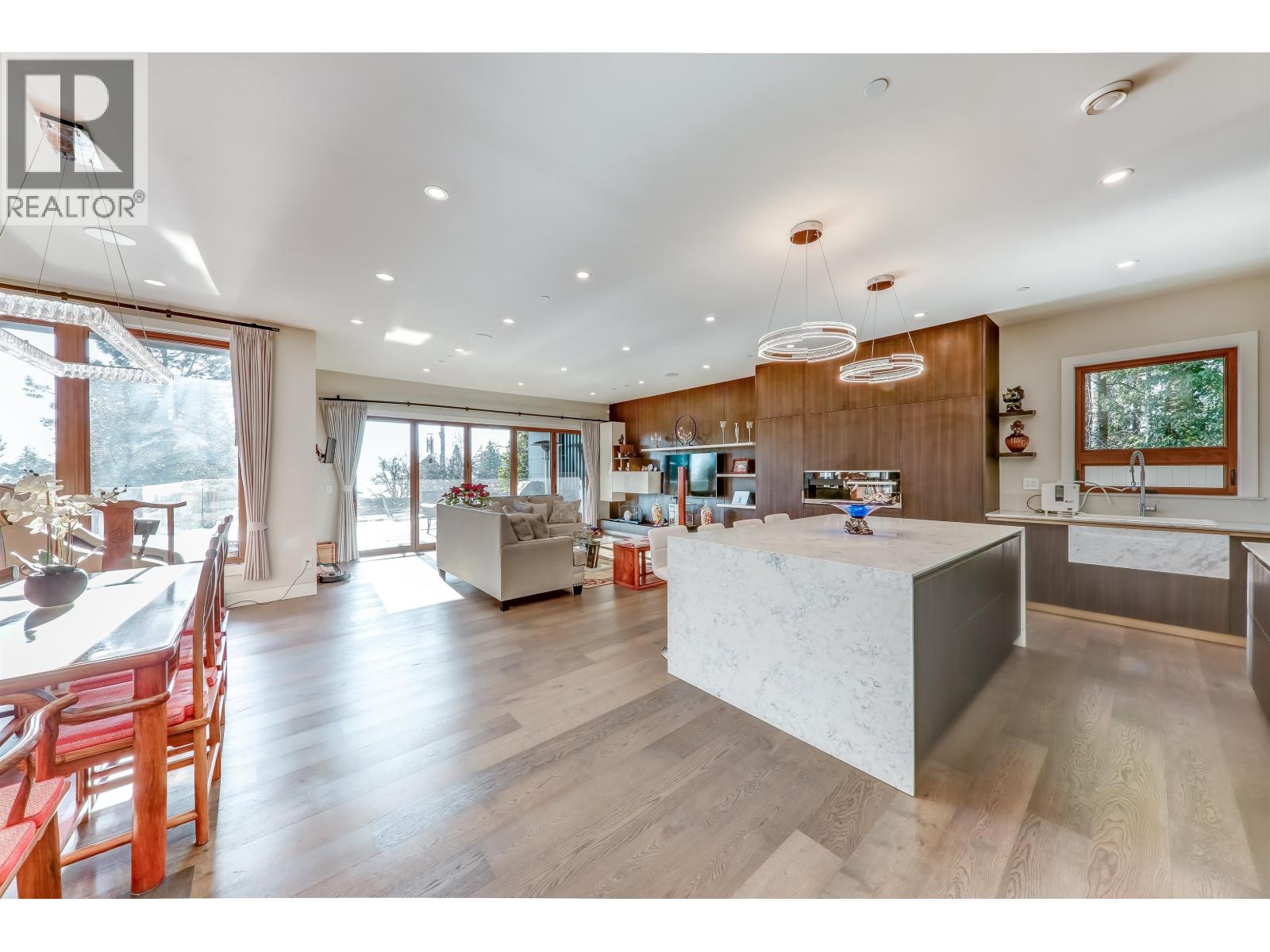 1497 Queens Avenue, West Vancouver, British Columbia  V7T 2J1 - Photo 8 - R3139046