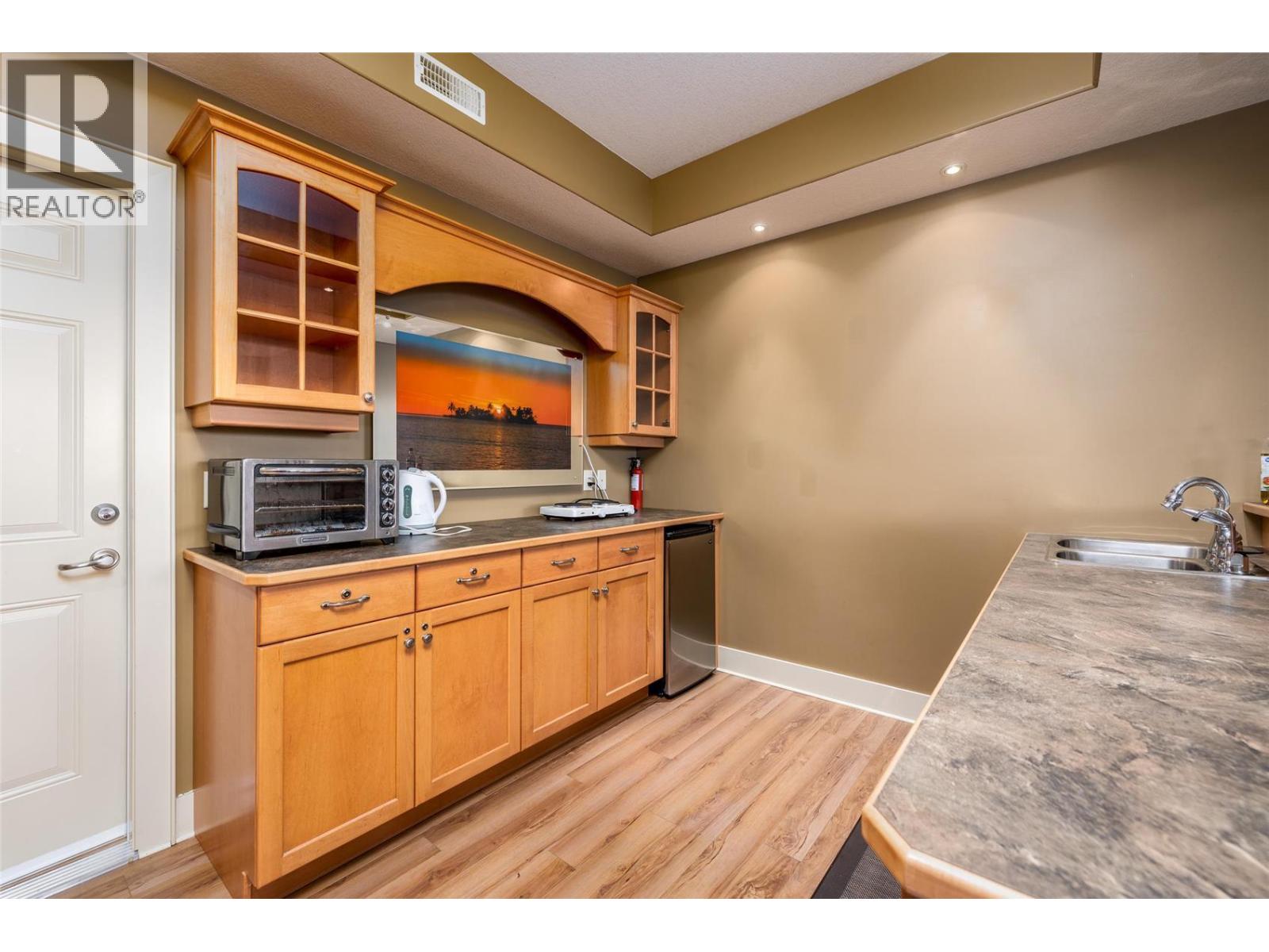 5251 Cobble Crescent, Kelowna, British Columbia  V1W 5C3 - Photo 28 - 10392244