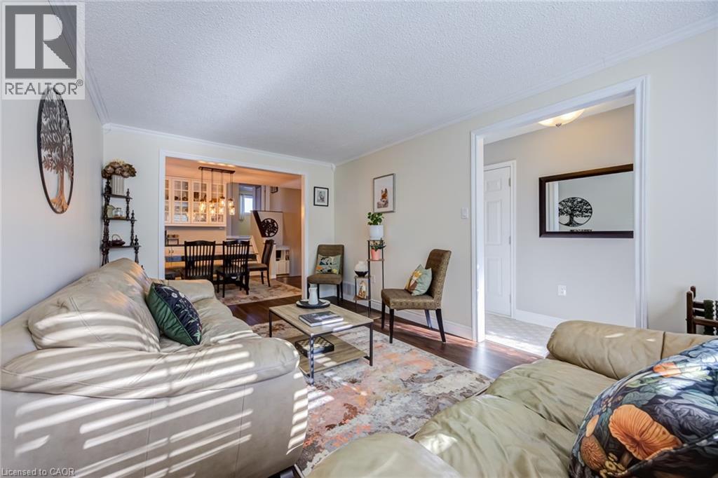 2348 Malcolm Crescent, Burlington, Ontario  L7P 4H4 - Photo 8 - 40834153