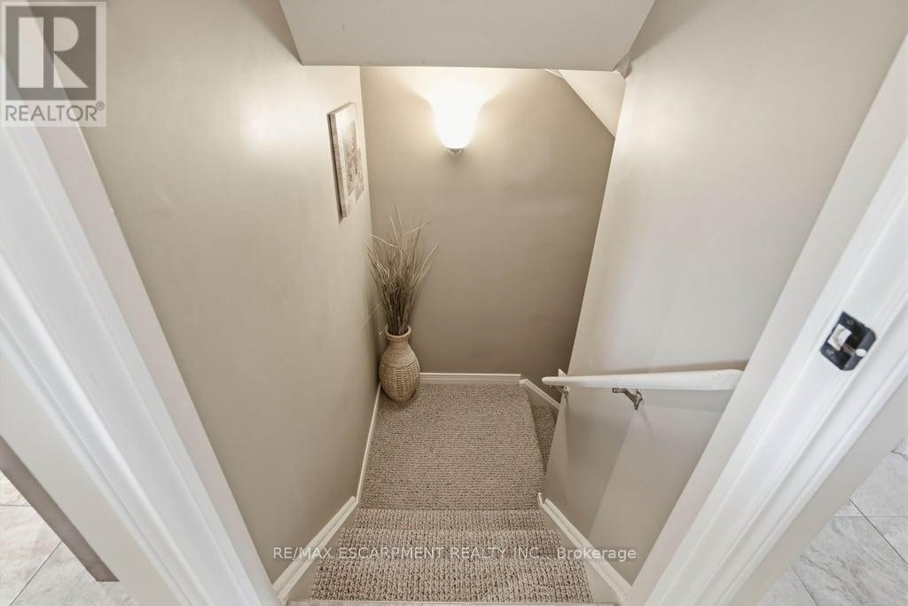 2193 Bader Crescent, Burlington, Ontario L7P 4N5 - Photo 33 - W13480680