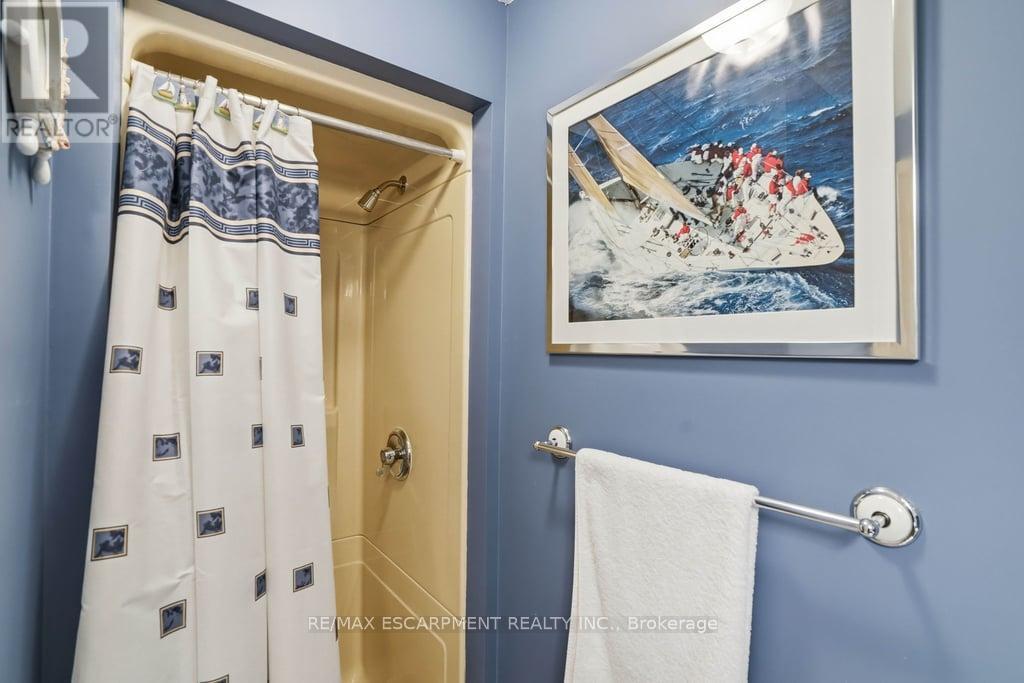 2193 Bader Crescent, Burlington, Ontario L7P 4N5 - Photo 35 - W13480680