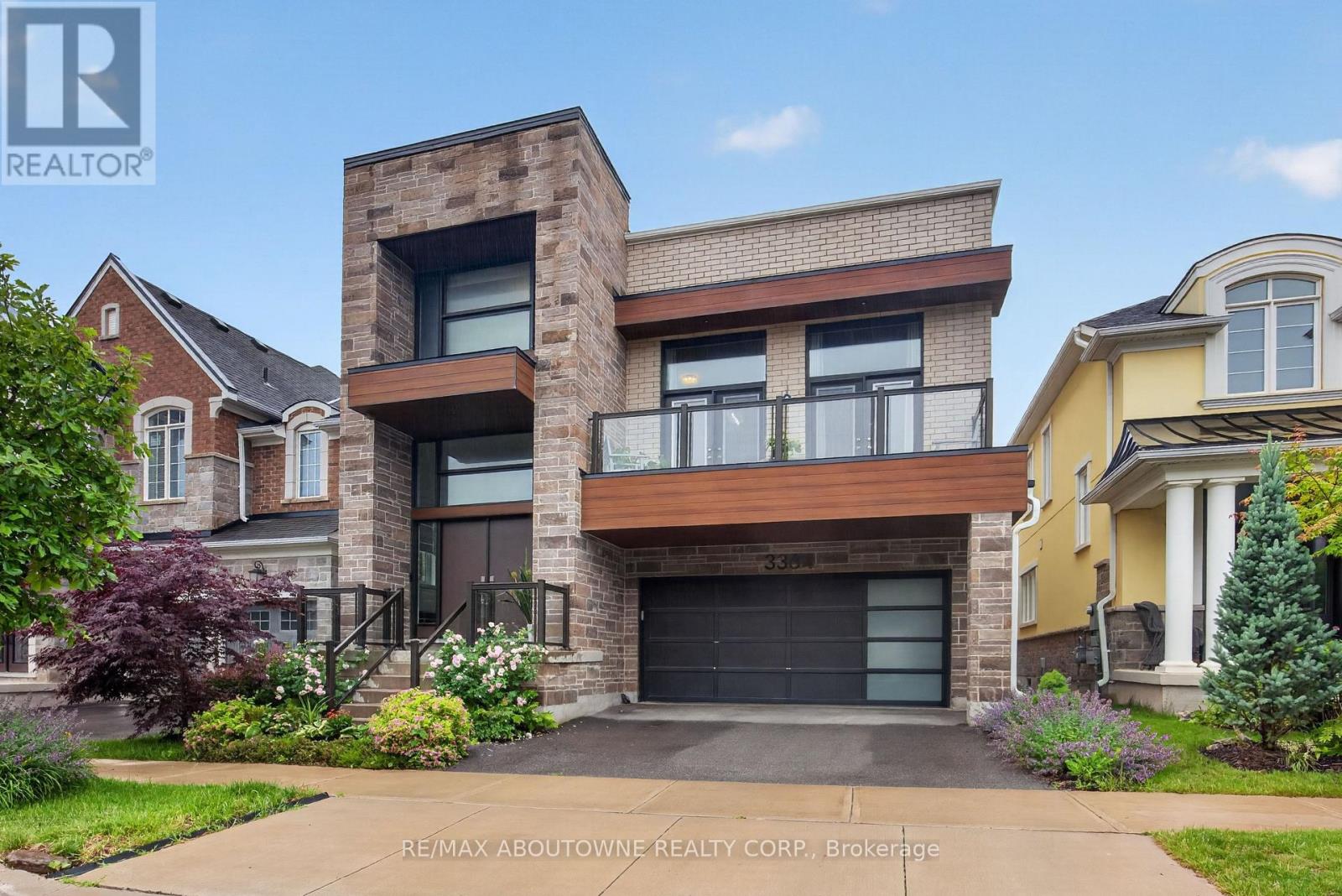 3364 VERNON POWELL DRIVE, Oakville, Ontario