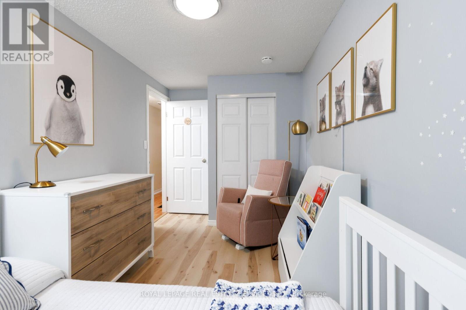 2358 Holyhead Drive, Burlington, Ontario  L7P 3V3 - Photo 21 - W13480724