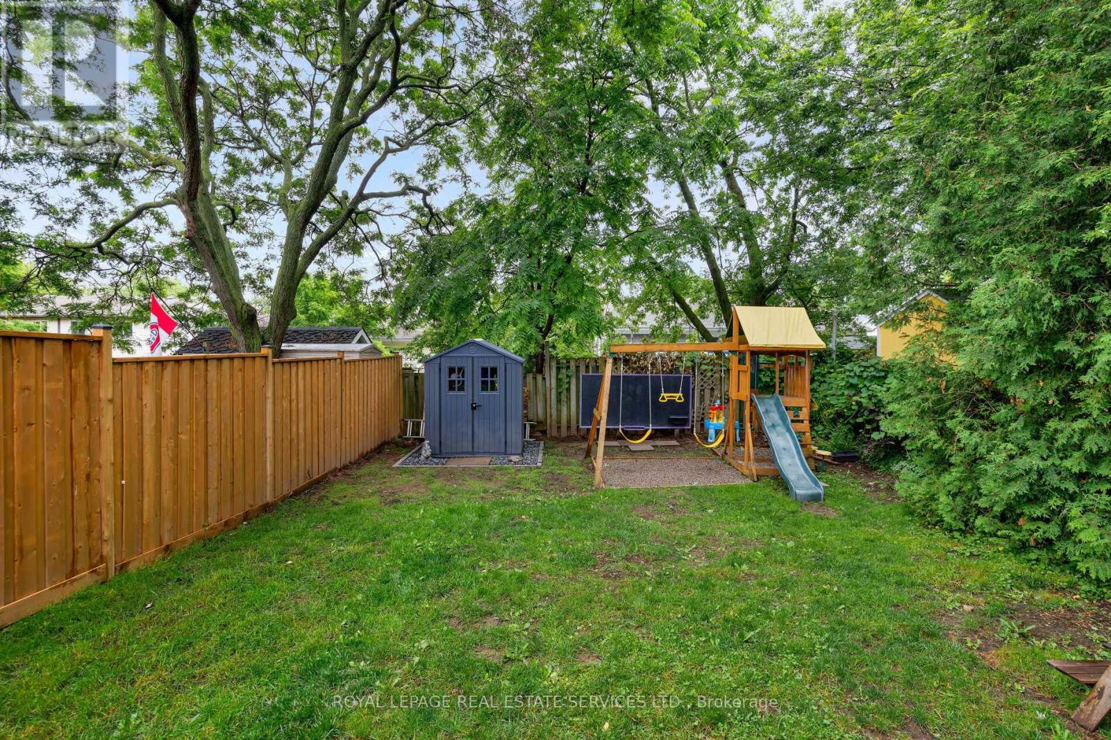 2358 Holyhead Drive, Burlington, Ontario  L7P 3V3 - Photo 35 - W13480724