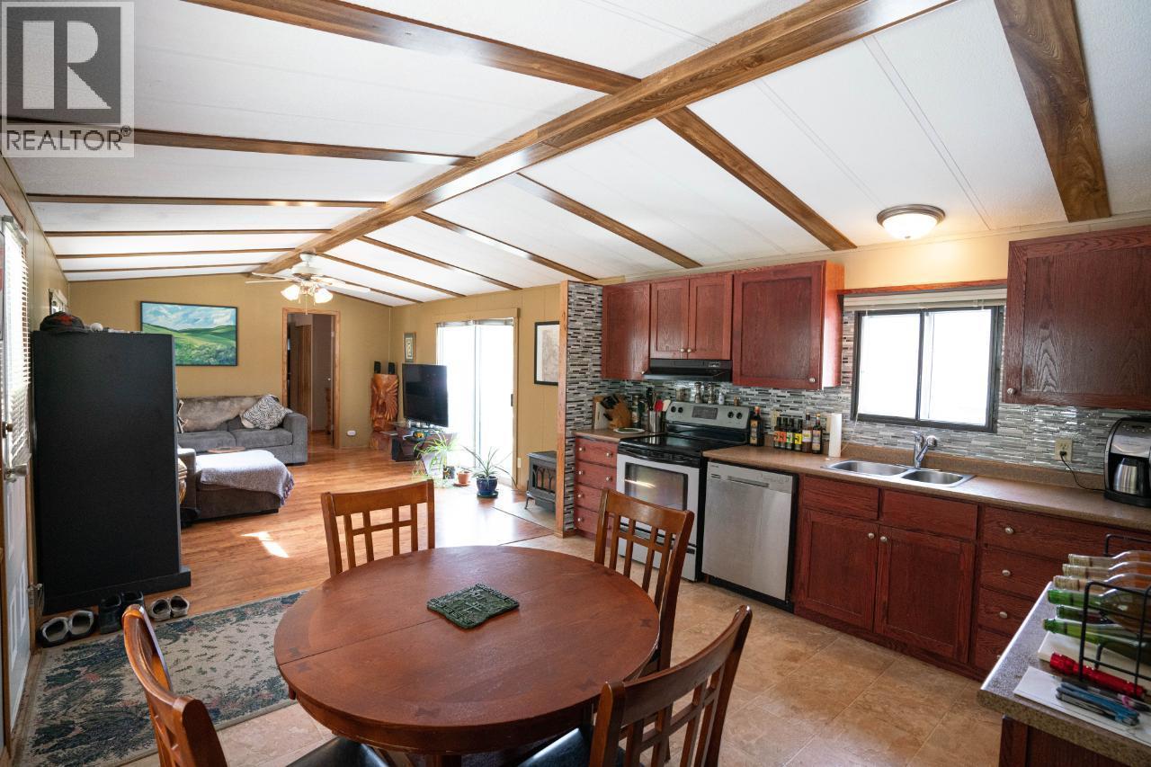 3284 Queens Avenue Unit# 1, Moyie, British Columbia  V0B 2A0 - Photo 8 - 10391839