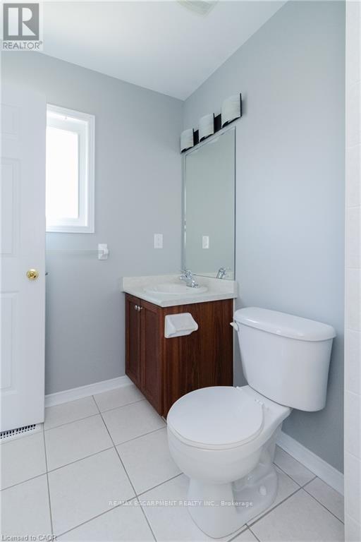 137 Windwood Drive, Hamilton, Ontario  L0R 1C0 - Photo 11 - X13480716