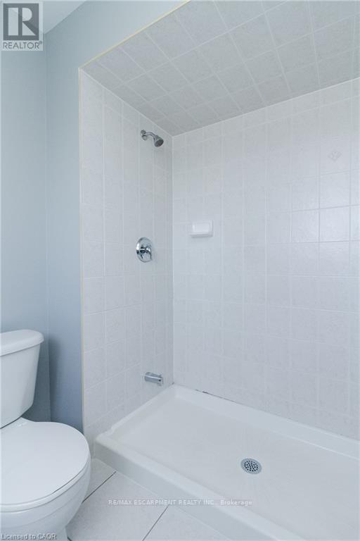137 Windwood Drive, Hamilton, Ontario  L0R 1C0 - Photo 12 - X13480716