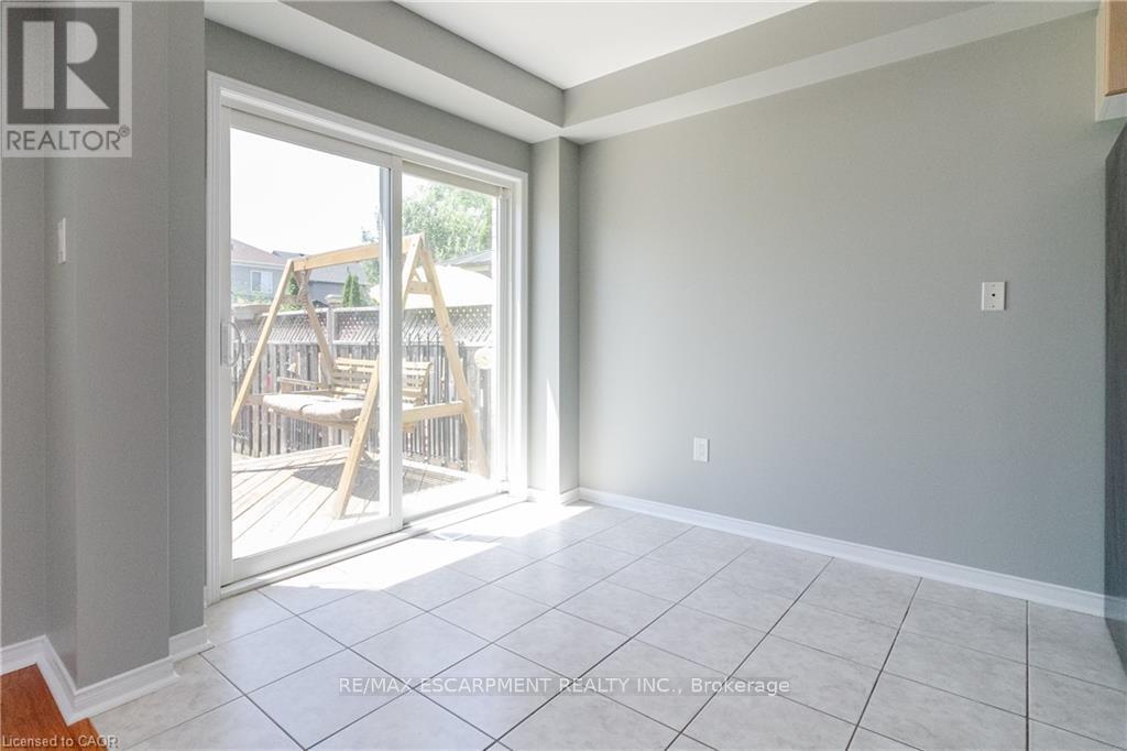 137 Windwood Drive, Hamilton, Ontario  L0R 1C0 - Photo 7 - X13480716