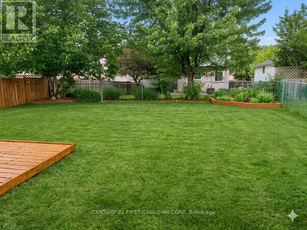 1470 Aldersbrook Road, London North, Ontario  N6G 3V7 - Photo 14 - X13466460
