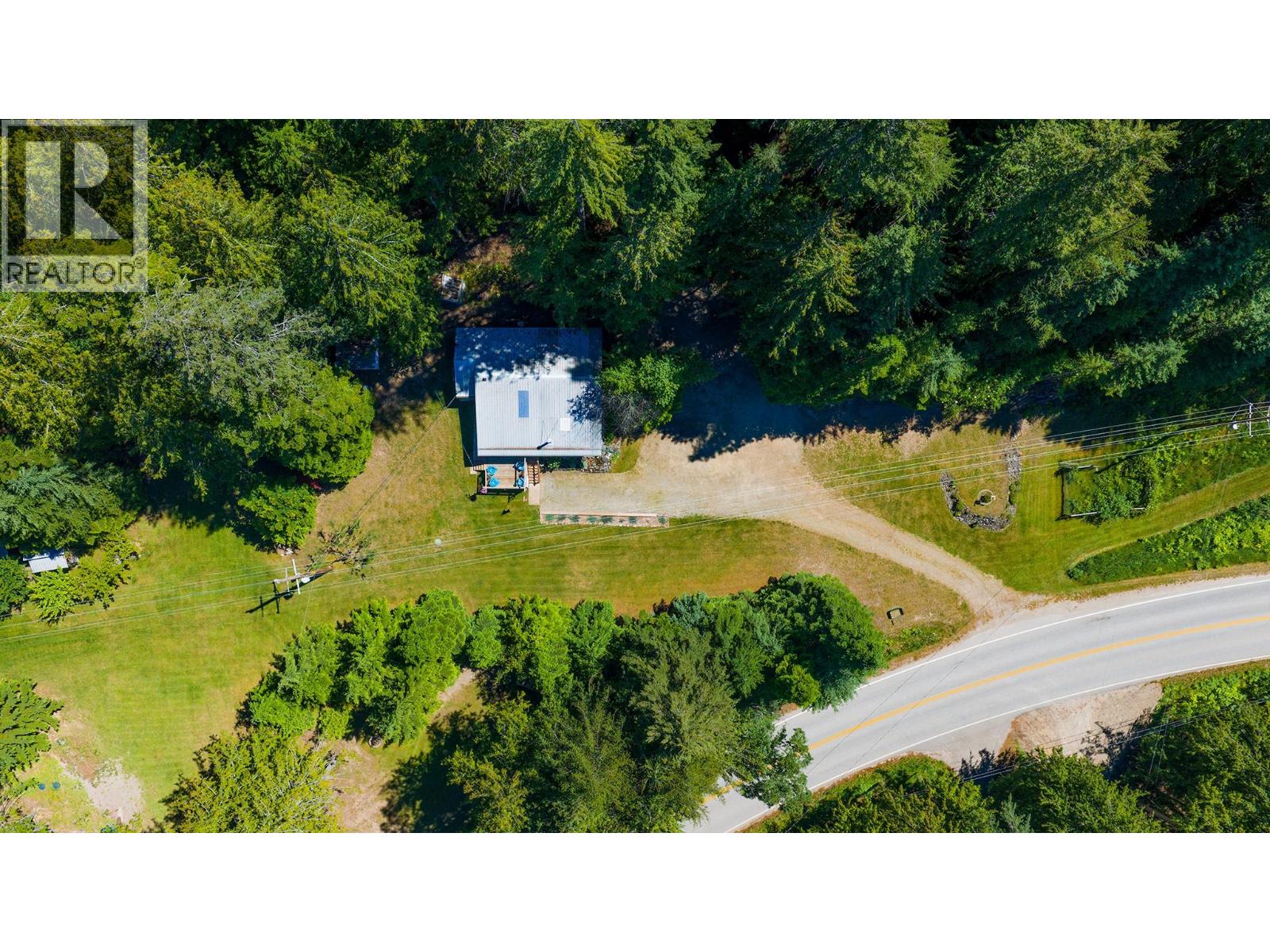 12806 3a Highway, Boswell, British Columbia  V0B 1A0 - Photo 32 - 10392292