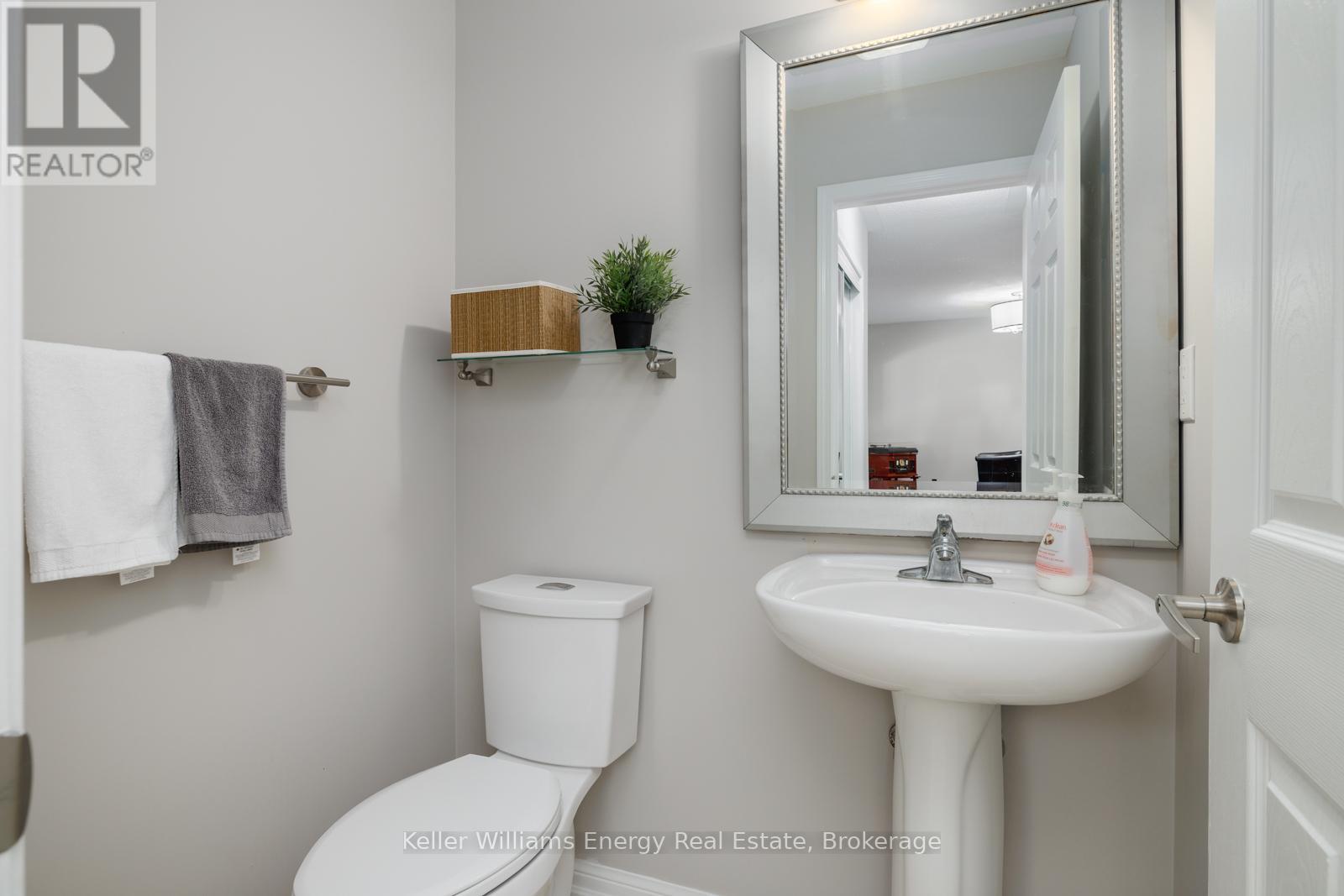 926 Burrows Gate, Milton, Ontario  L9T 0K7 - Photo 13 - W13480790