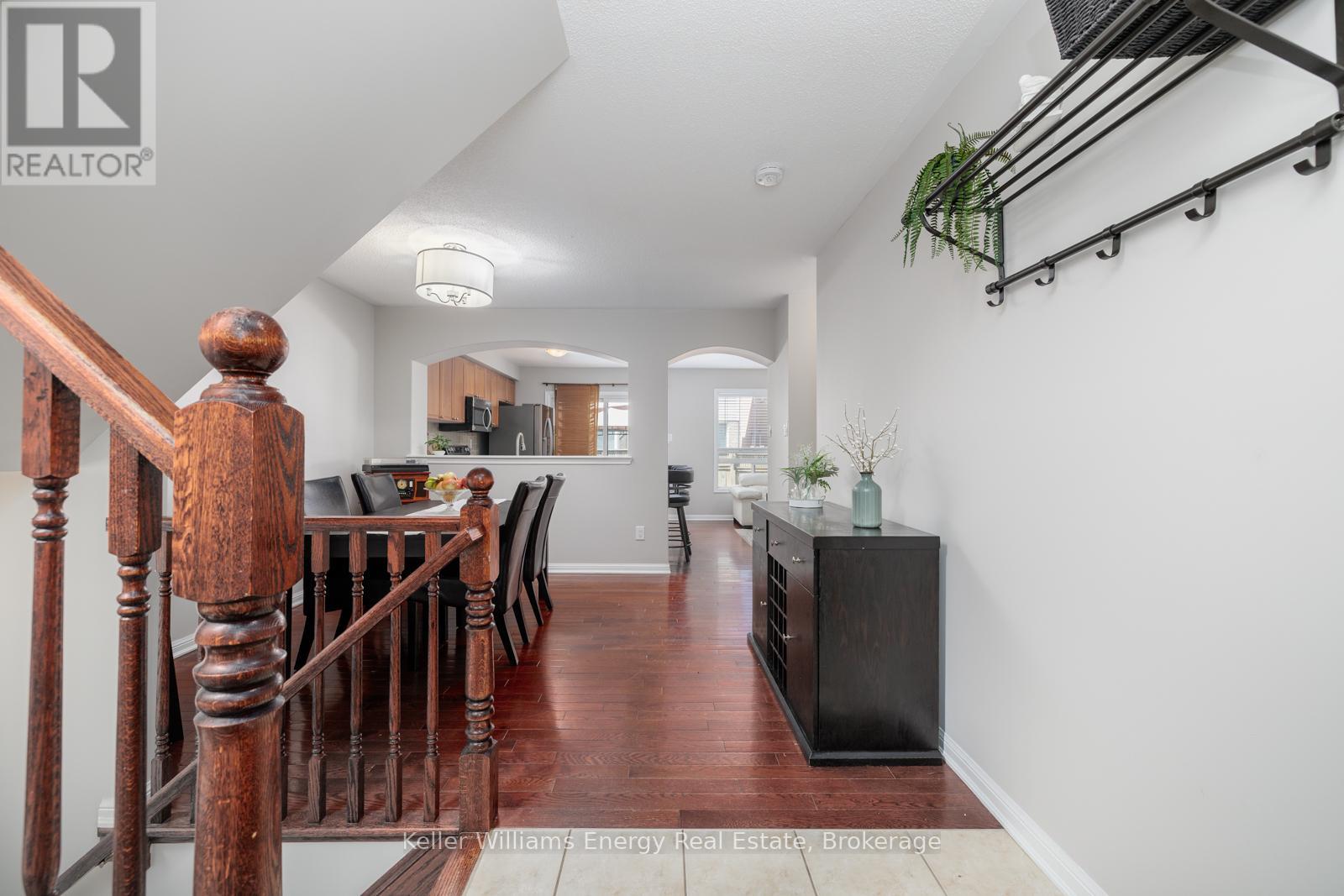 926 Burrows Gate, Milton, Ontario  L9T 0K7 - Photo 2 - W13480790