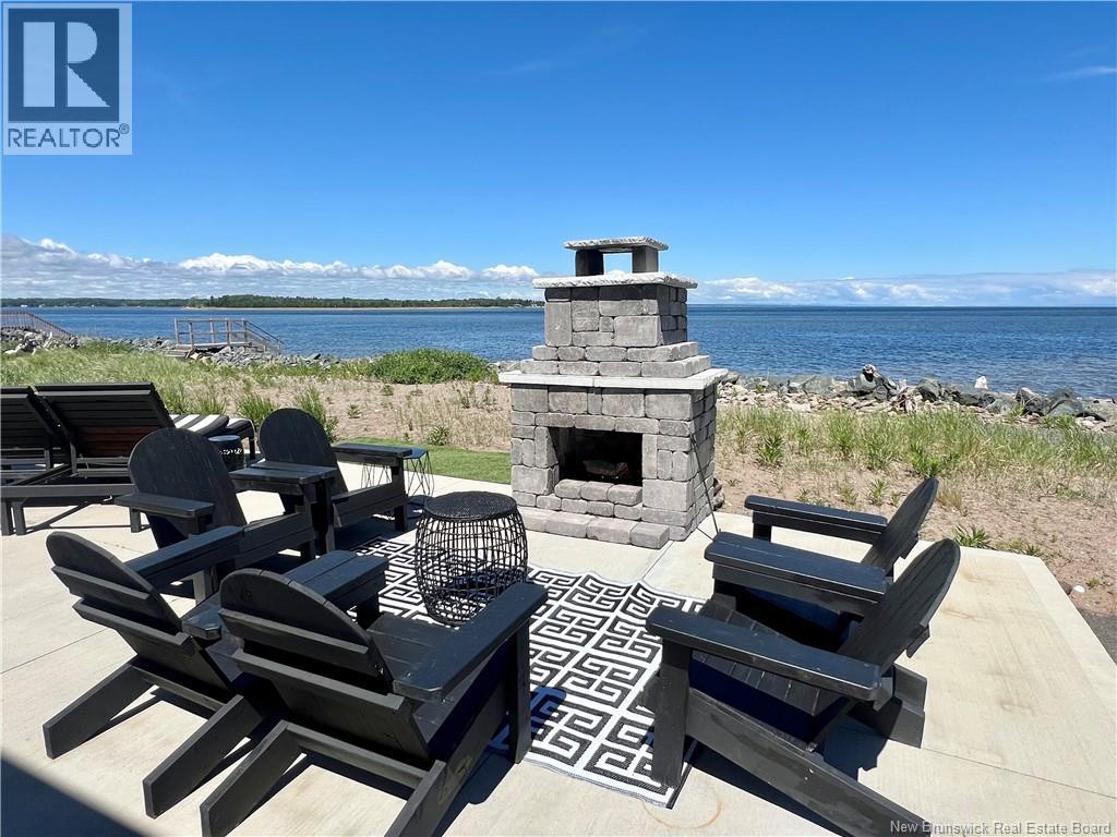 251 Bayshore, Bathurst, New Brunswick  E2A 6A5 - Photo 3 - NB131701