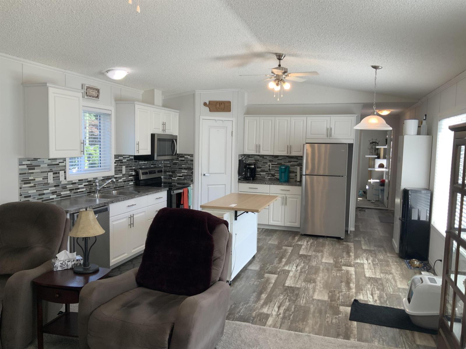 39 59060 Lougheed Highway, Agassiz, Agassiz, British Columbia  V0X 1L3 - Photo 2 - R3138354