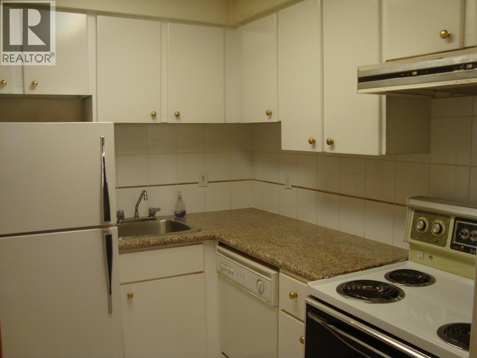 216 3150 Prince Edward Street, Vancouver, British Columbia  V5T 3N6 - Photo 4 - R3108539