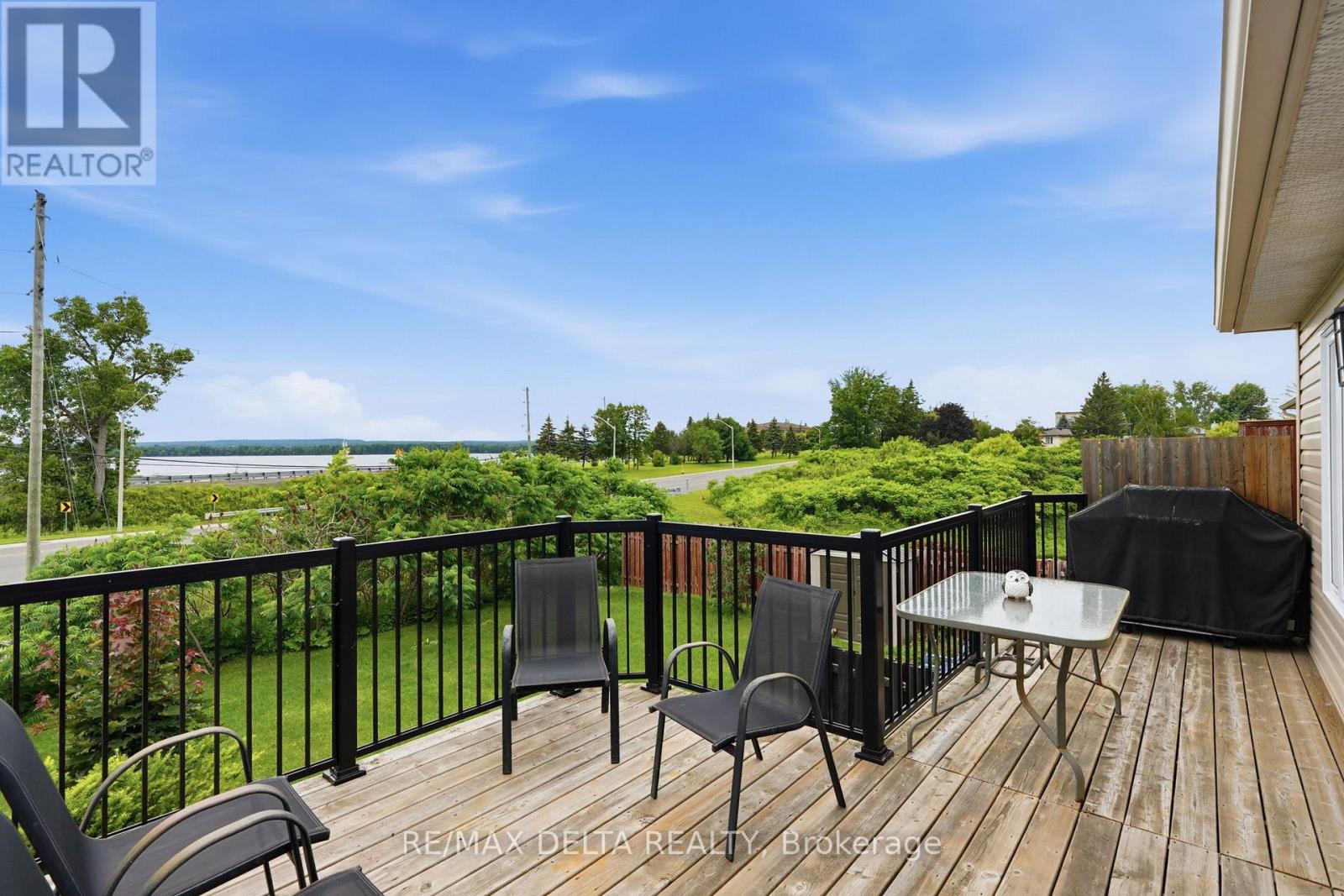 2179 Cecile Crescent, Clarence-Rockland, Ontario  K4K 1S4 - Photo 4 - X13480872