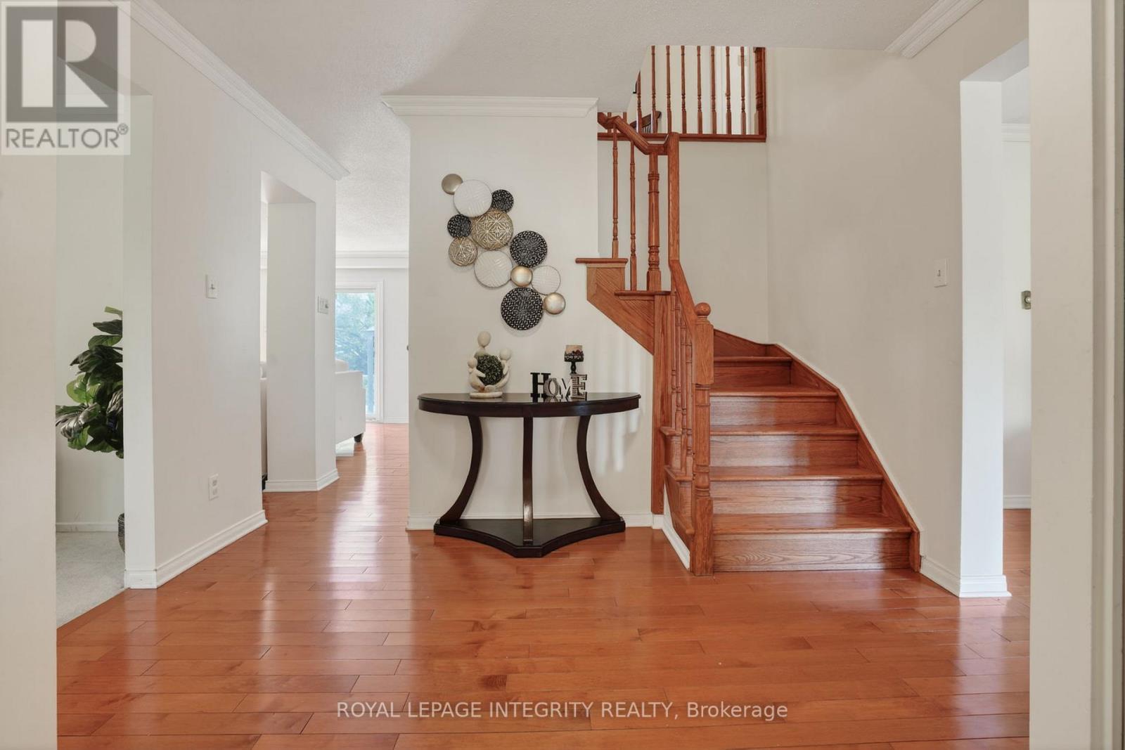 1243 Plante Drive, Ottawa, Ontario  K1V 9E9 - Photo 4 - X13480894