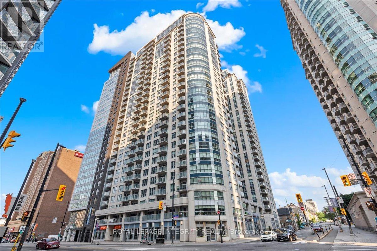 909 - 242 RIDEAU STREET, Ottawa, Ontario