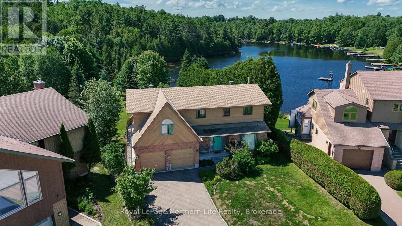 8 FOUND COURT, North Bay, Ontario
