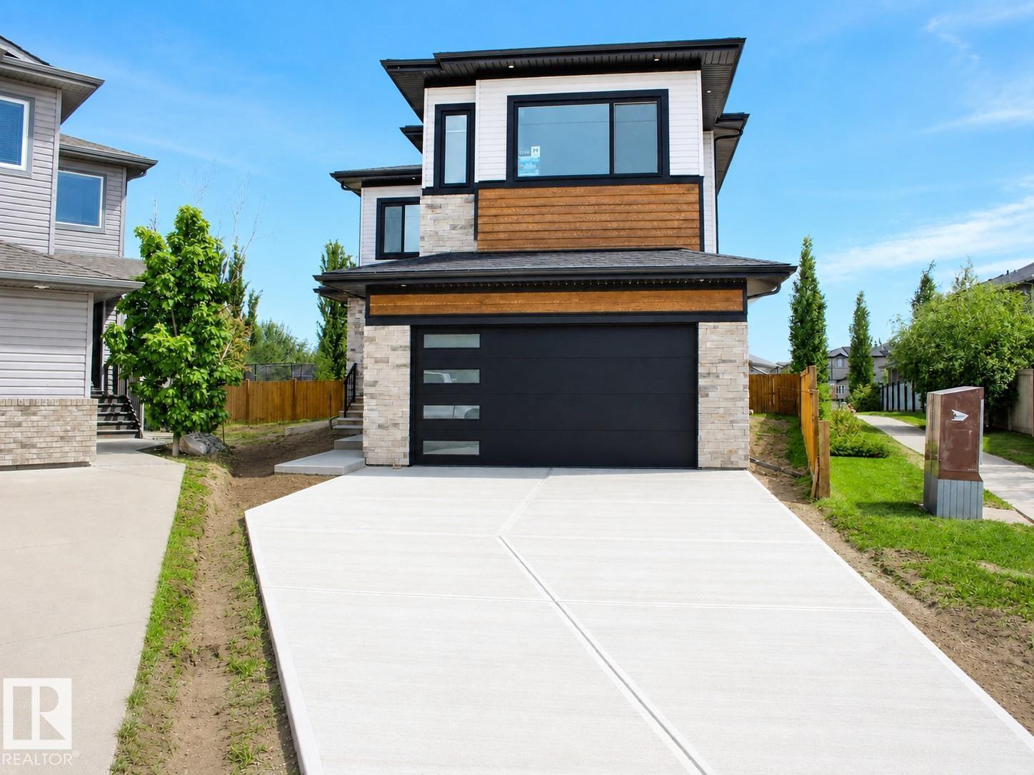 16 MIDDLETON CL, Leduc, Alberta