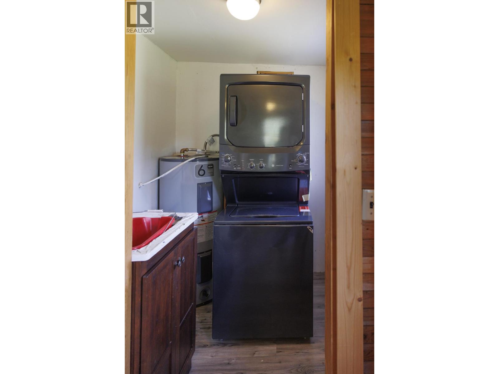 4600 Eddy Road, Mcbride, British Columbia  V0J 2E0 - Photo 14 - R3139082