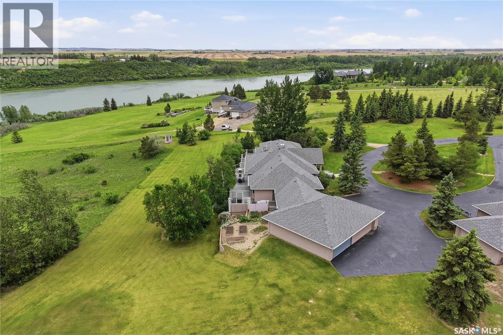 48 Cathedral Bluffs Road, Corman Park Rm No. 344, Saskatchewan  S7P 1A3 - Photo 51 - SK039731