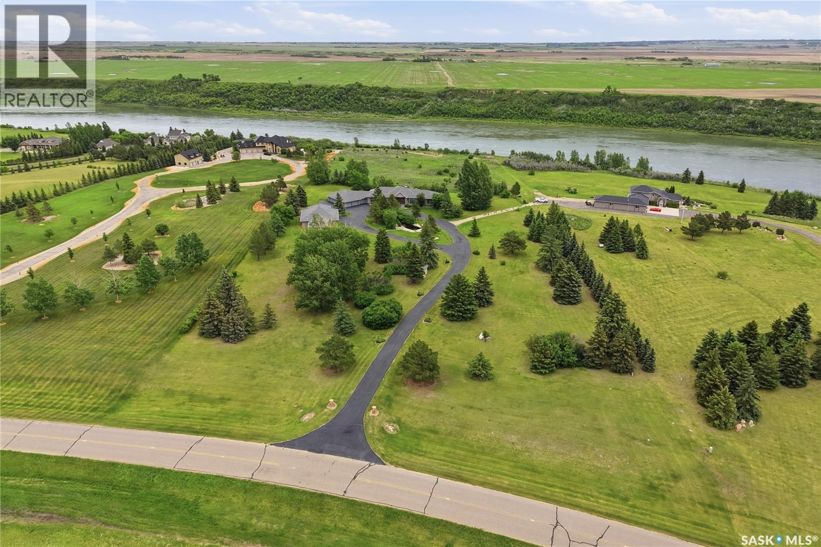 48 Cathedral Bluffs Road, Corman Park Rm No. 344, Saskatchewan  S7P 1A3 - Photo 62 - SK039731